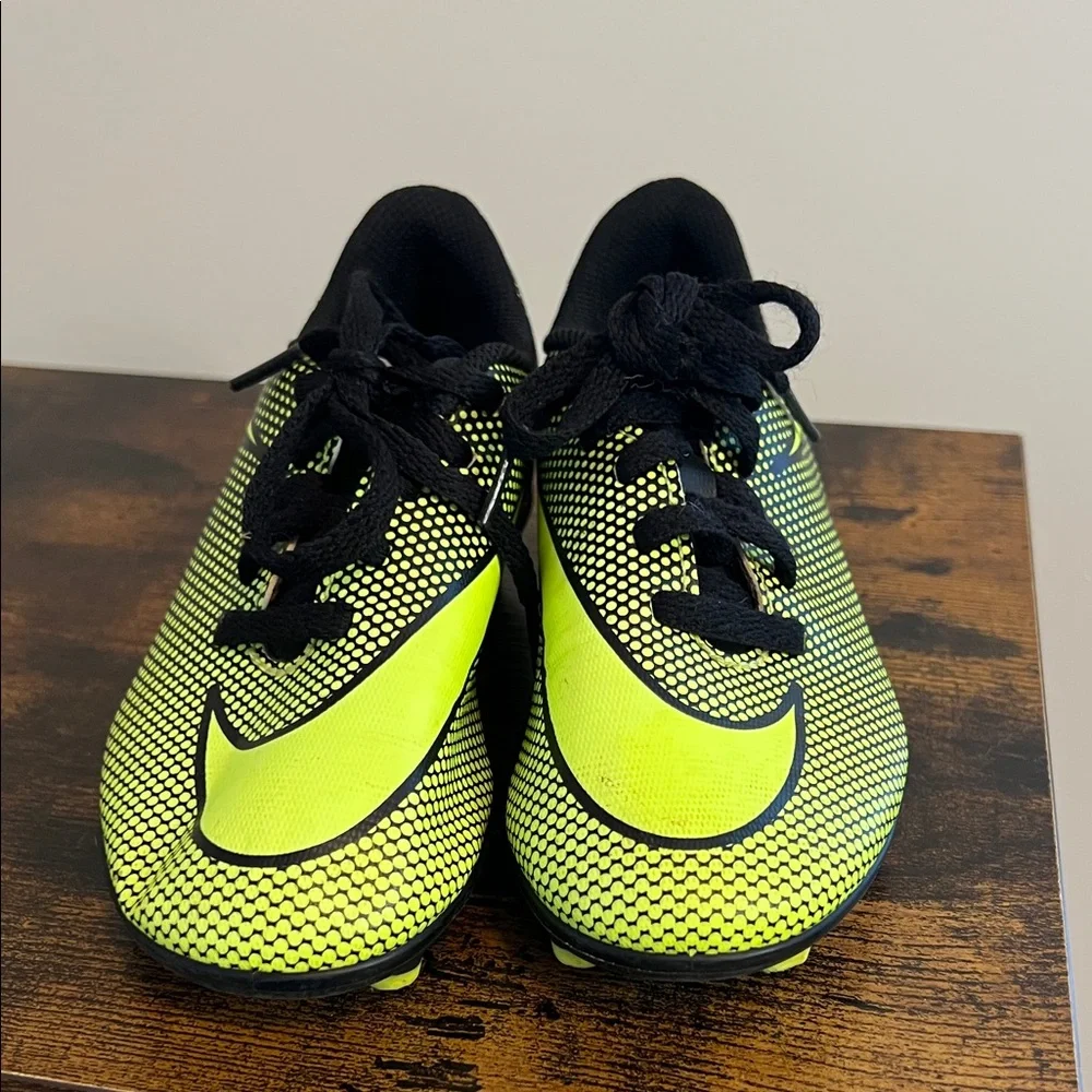 Nike JR Bravaya II Firm Ground Soccer Cleats